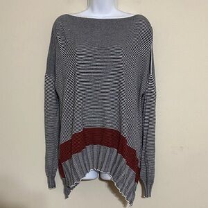 Pla-Net Striped Black White Sweater with Red Accent pull on casual retro office